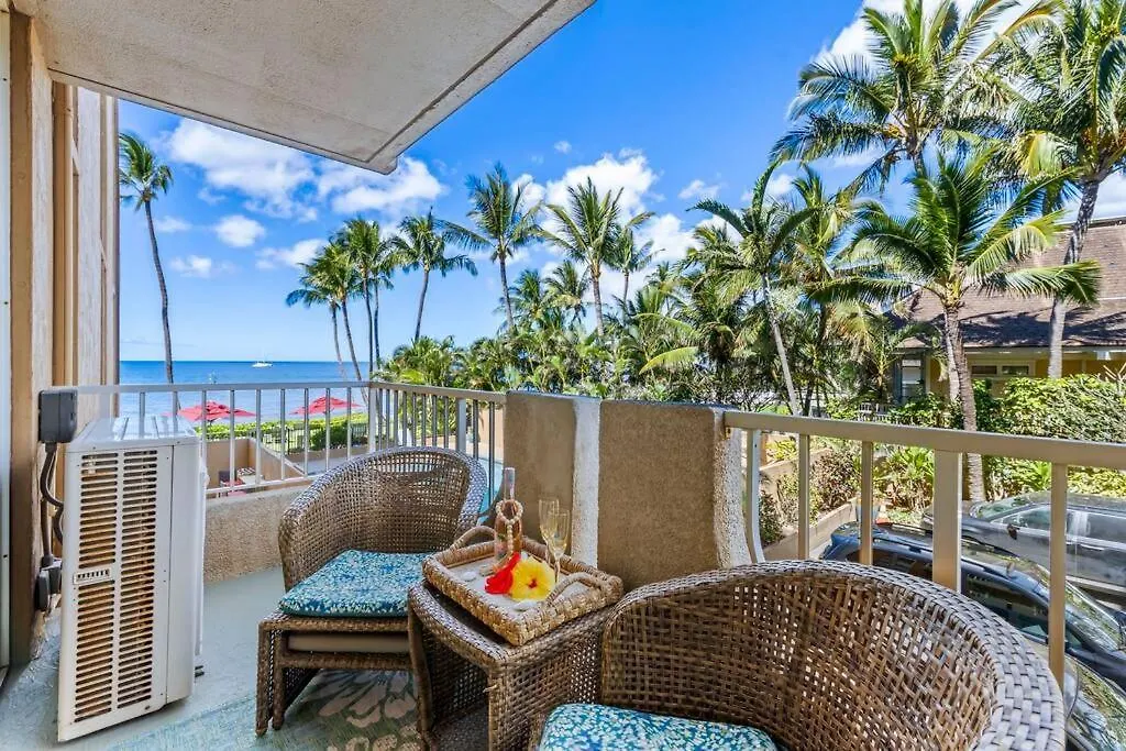 Nani Kai Hale 208- Beachfront 1 Bedroom 2 Bathroom Condo, Oceanview Kihei Stati Uniti